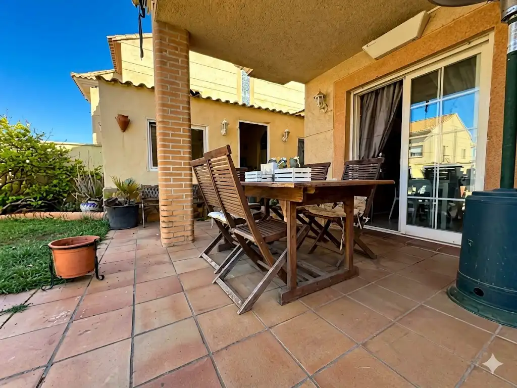 Terraza de Casa o chalet en venta en L'Eliana con Aire acondicionado, Jardín privado y Piscina