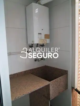 Piso de alquiler en Valle de Ayora, Barrio de Benicalap