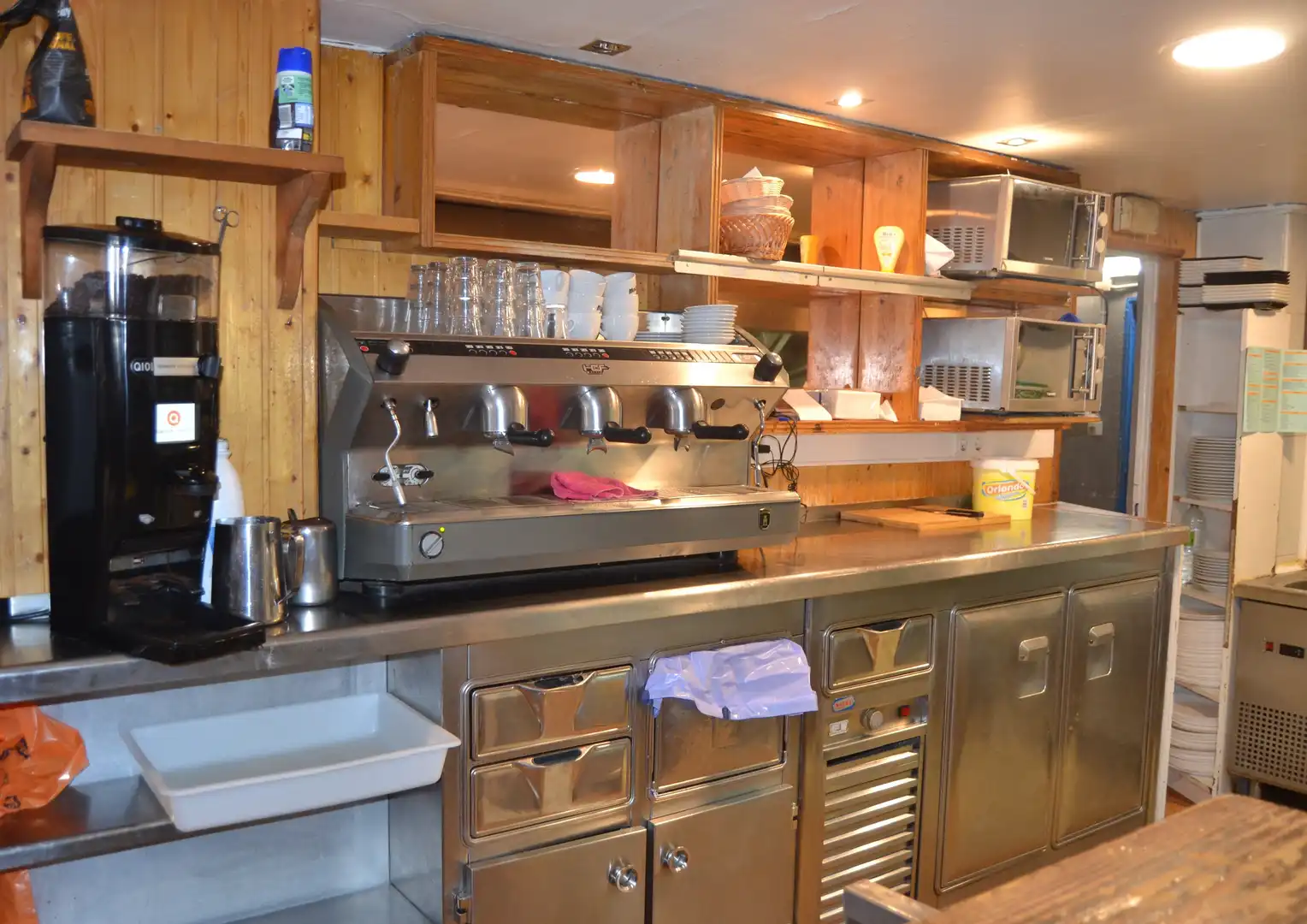 Kitchen of Commercial properties for sale in Aisa