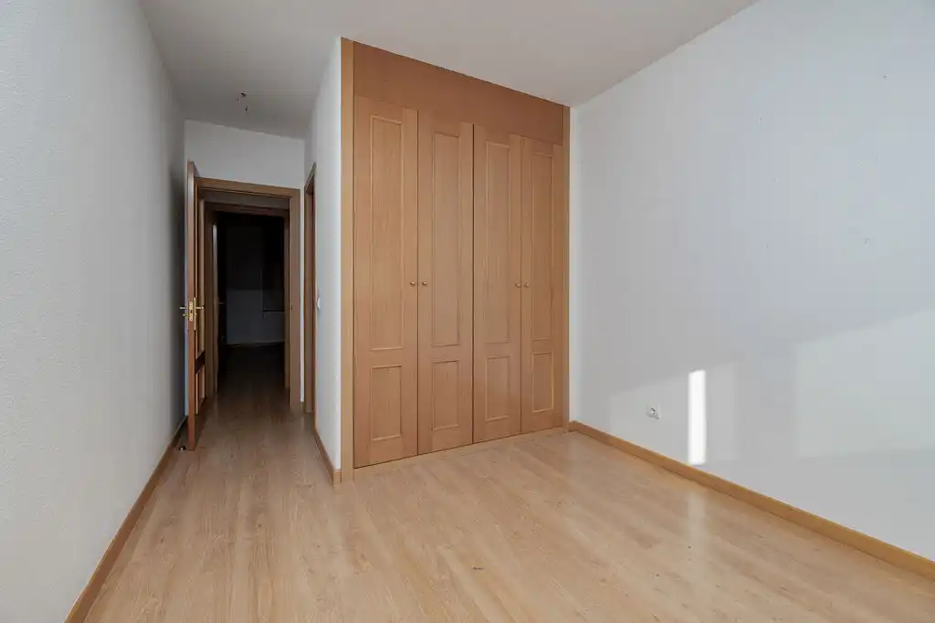 Habitación de Piso en venta en Pinto con Calefacción, Trastero y Piscina