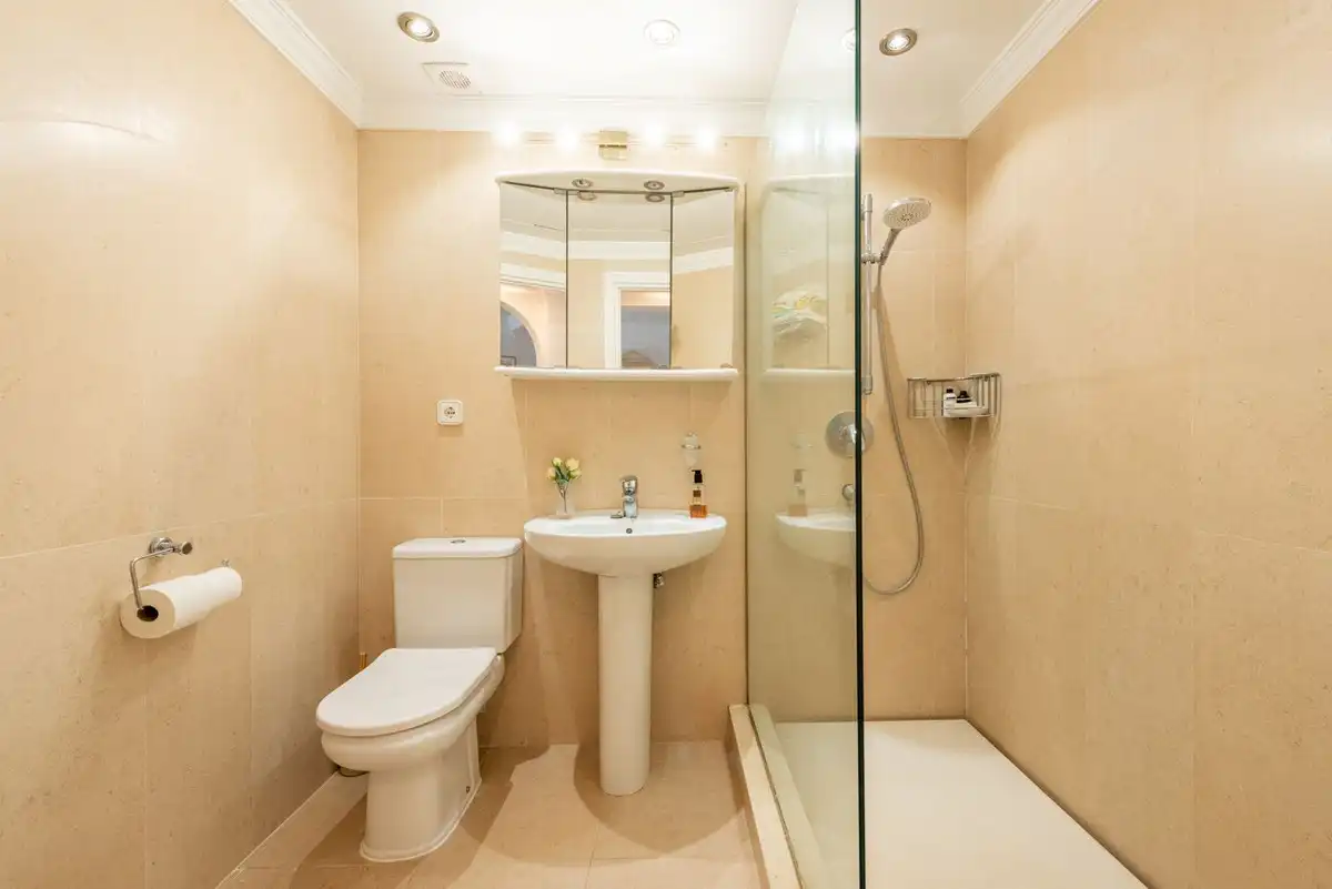 Apartment with pool for sale in La Quinta, imagen 6