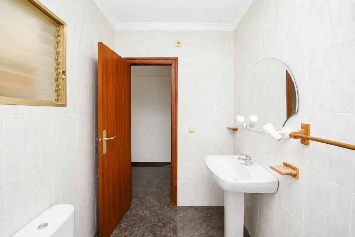 Baño de Piso en venta en Callosa de Segura con Aire acondicionado y Calefacción