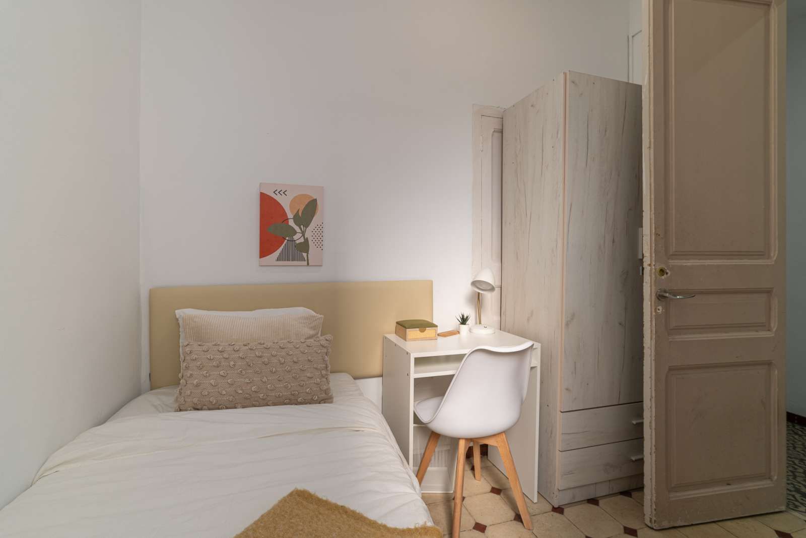 Dormitori de Pis per a compartir en  Barcelona Capital amb Aire condicionat, Calefacció i Terrassa