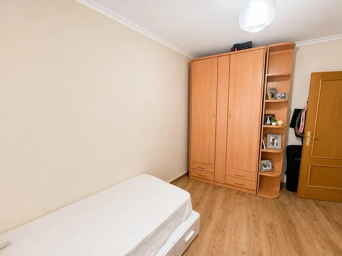 Dormitori de Apartament en venda en Alicante / Alacant amb Aire condicionat, Traster i Alarma