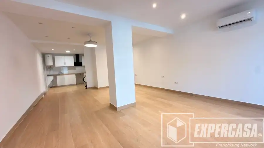 Local en venta en  Valencia Capital con Aire acondicionado