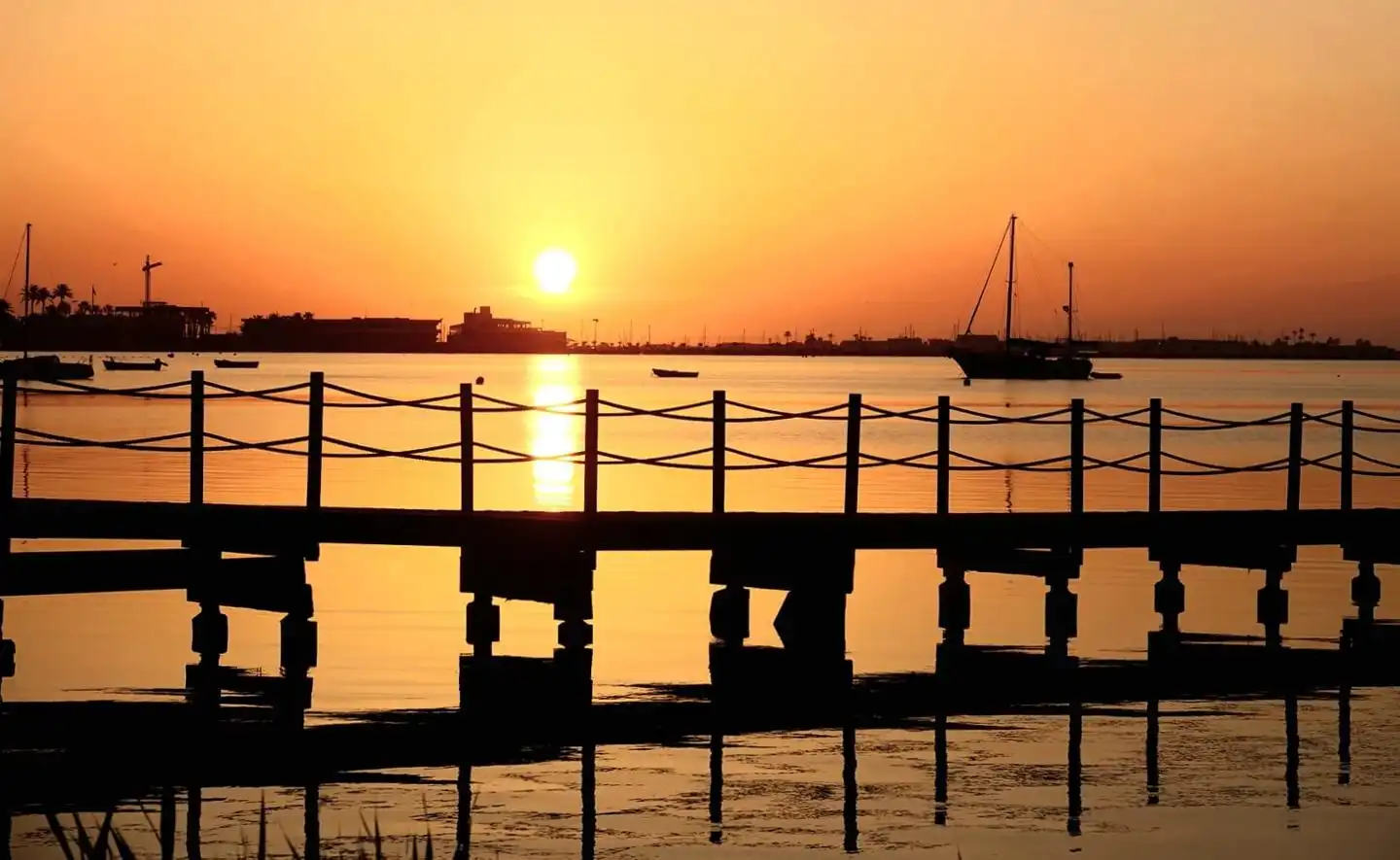 Außenansicht von Erdgeschoss zum Verkauf in San Pedro del Pinatar mit Klimaanlage und Möbliert