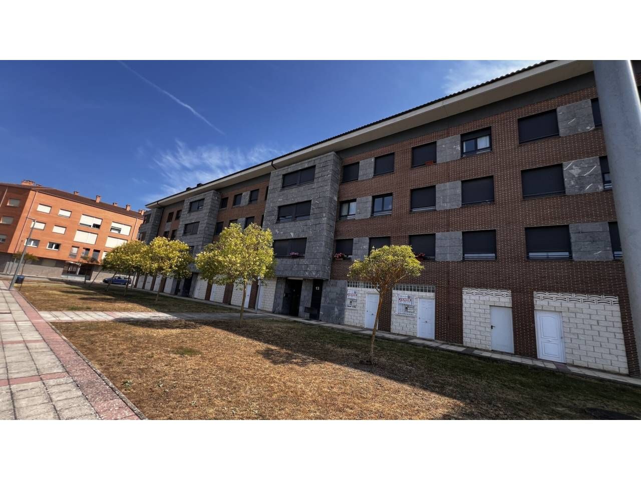 Exterior view of Flat for sale in Medina de Pomar  with Heating, Storage room and Furnished