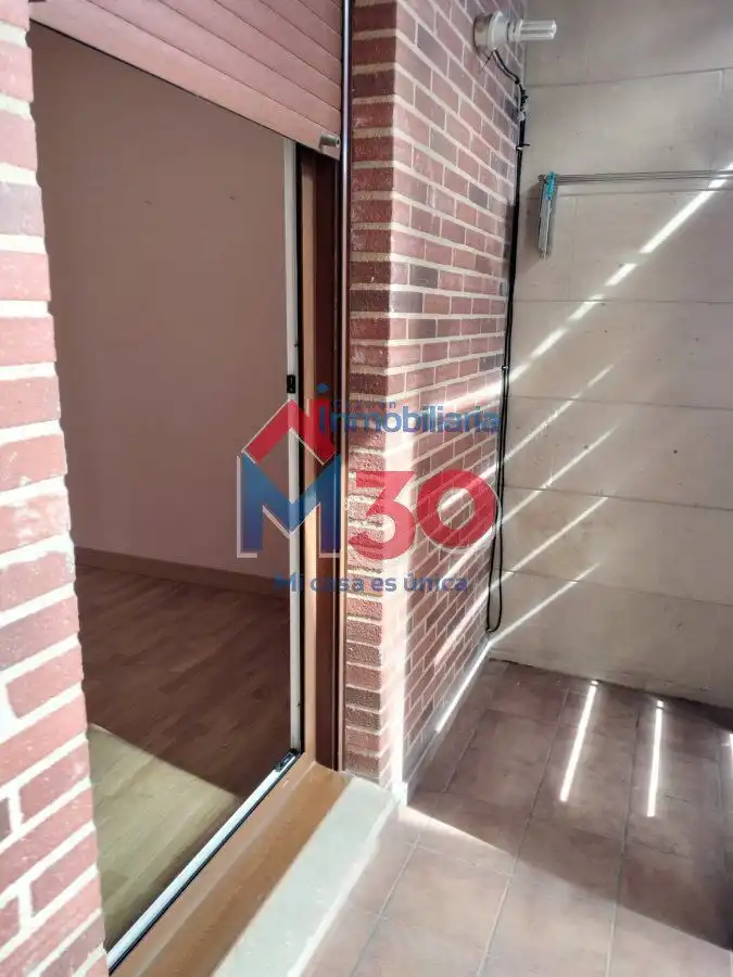 Piso en venta en Miranda de Ebro con Calefacción, Terraza y Trastero