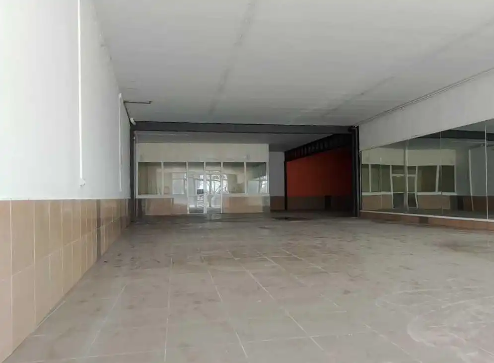 Local commercial à vendre à Ejea de los Caballeros, imagen 3