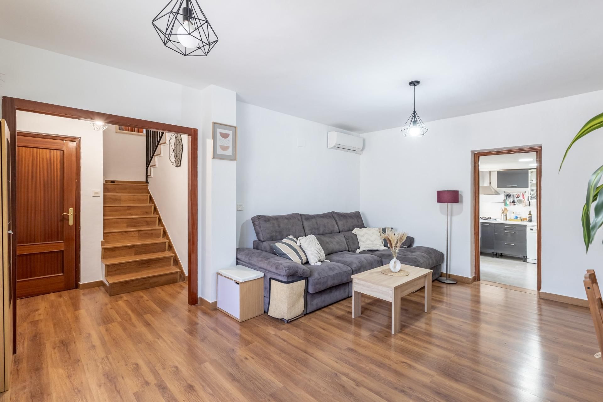 Sala de estar de Casa adosada en venta en Armilla