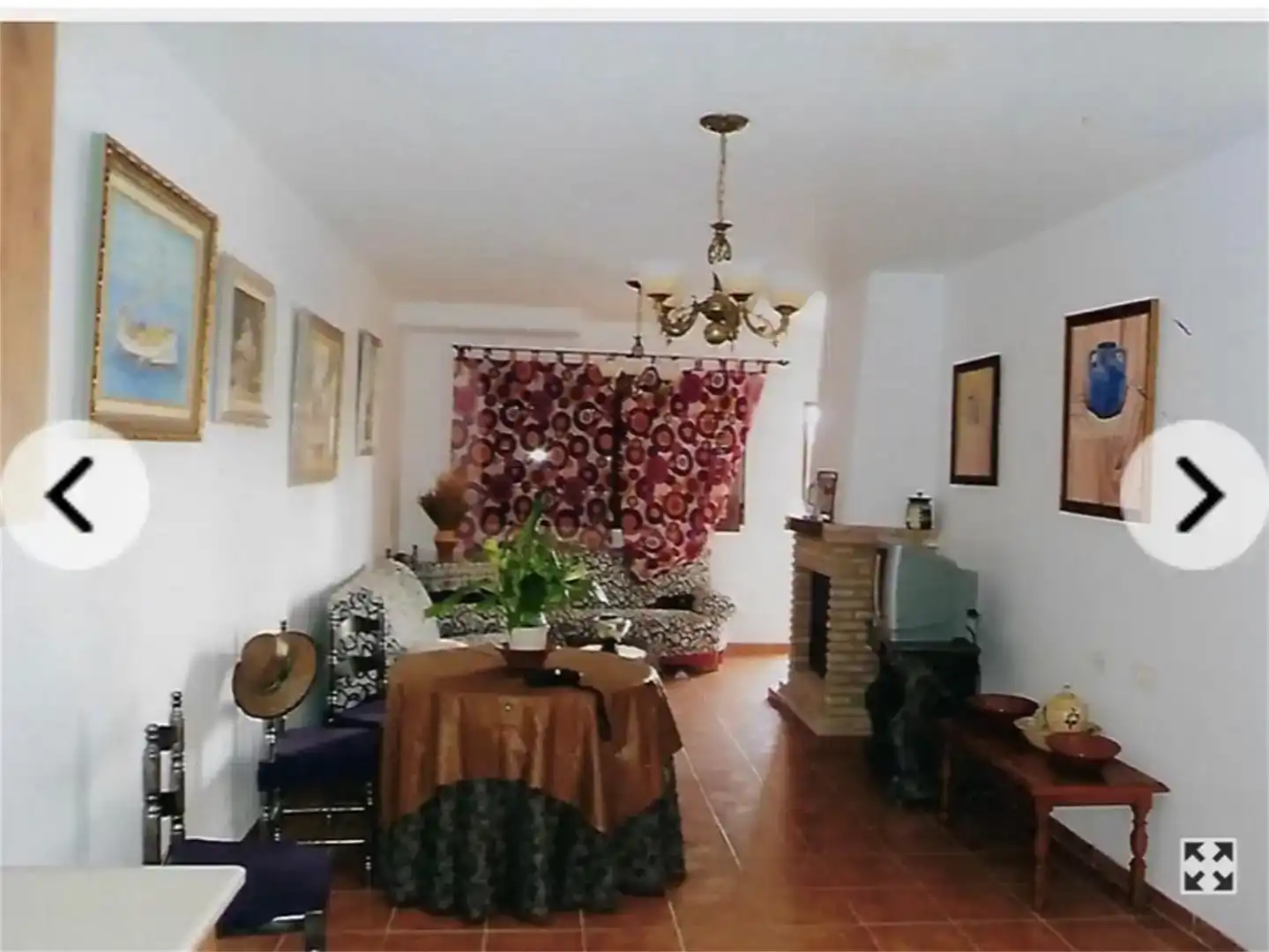 Sala d'estar de Finca rústica en venda en Las Tres Villas amb Jardí privat, Traster i Balcó