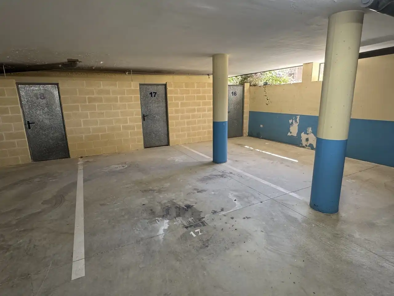 Parking of Apartments for sale in Vera  with Air Conditioner, Terrace and Swimming Pool