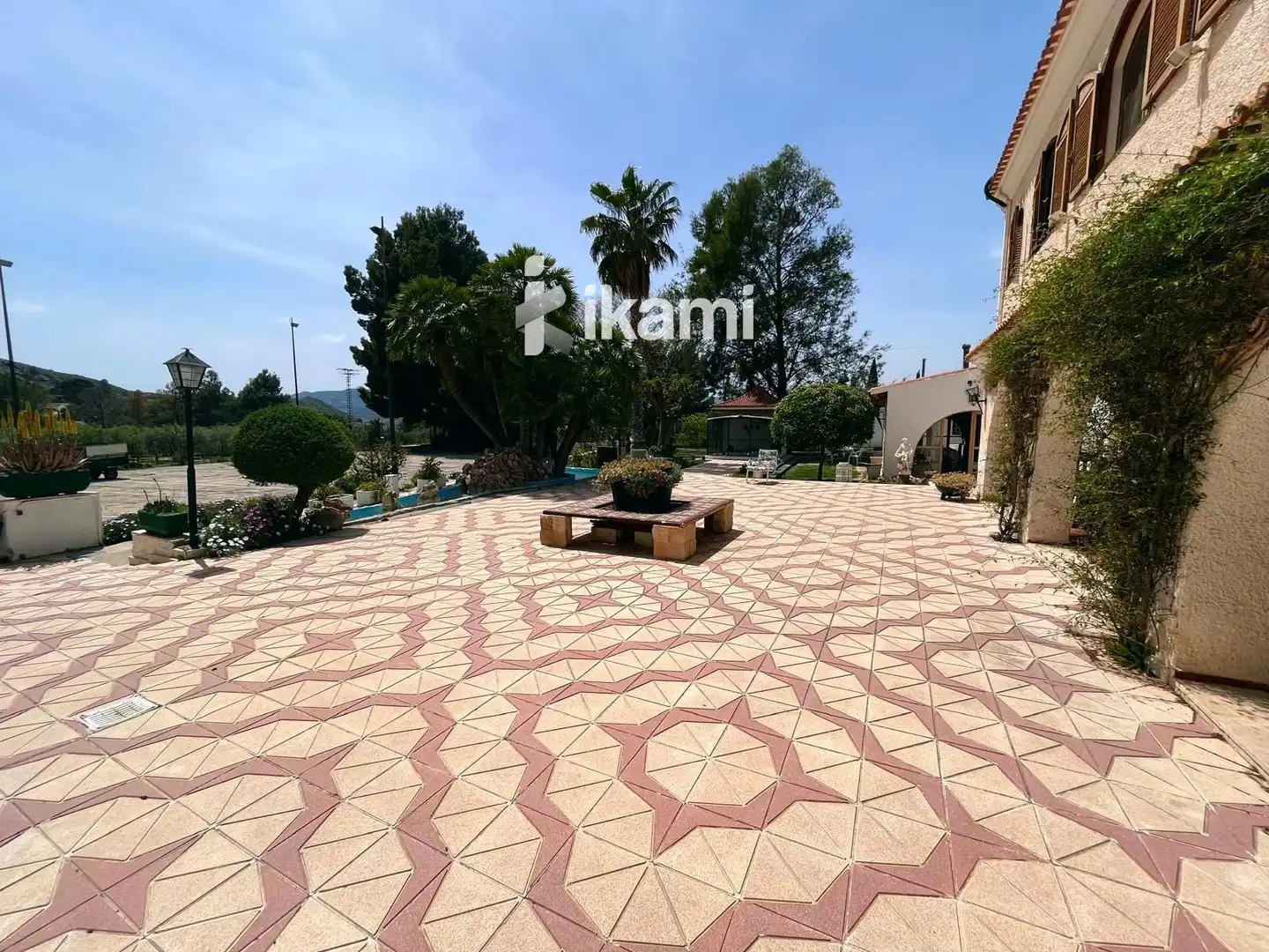 Casa o chalet en venta en Elda con Calefacción, Trastero y Piscina