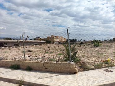 Terreno residenziale in vendita a Cox
