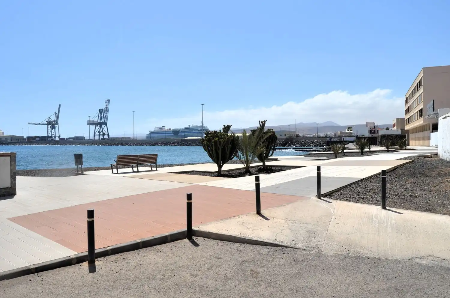 Vista exterior de Pis en venda en Puerto del Rosario amb Aire condicionat i Traster