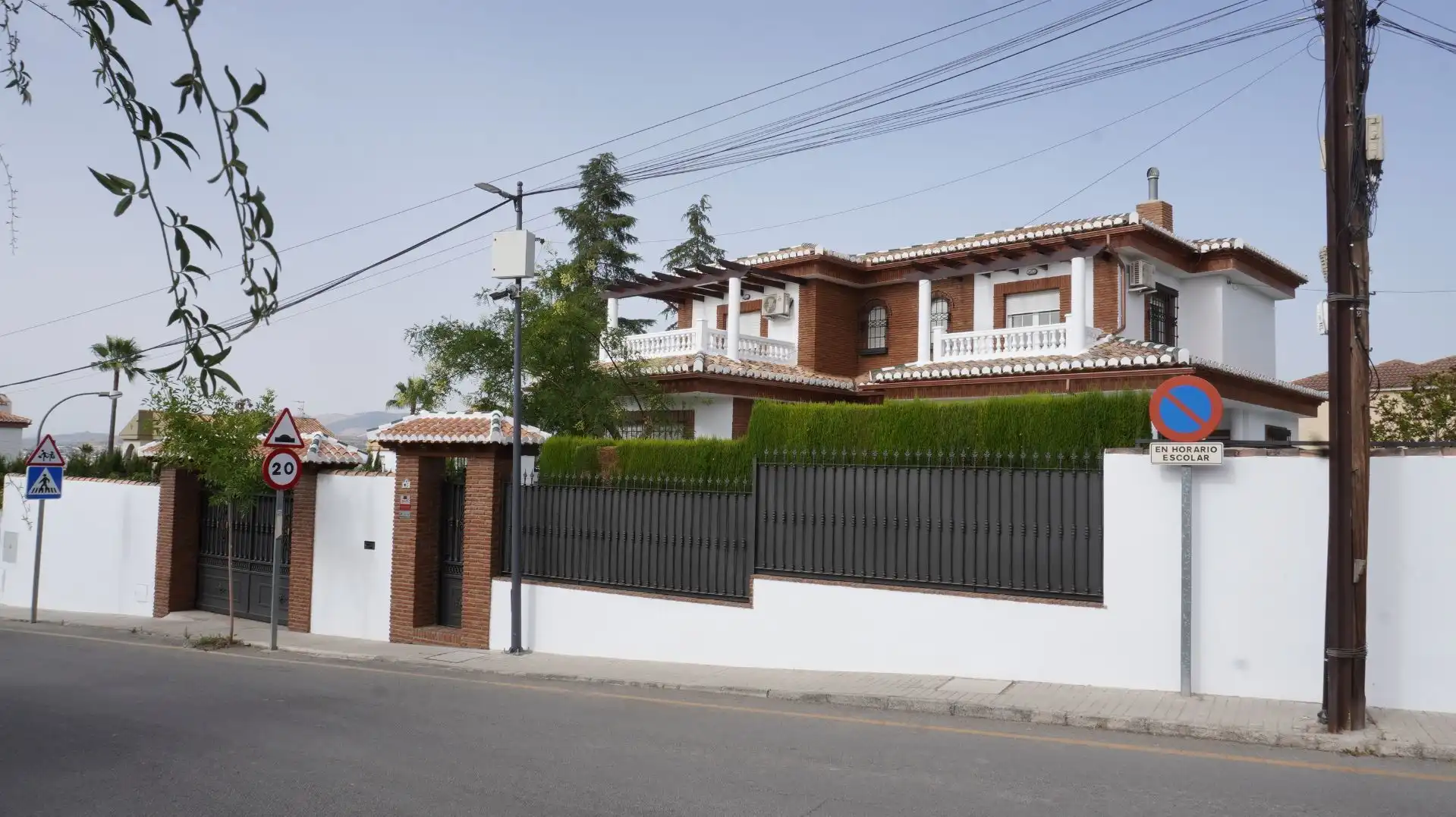 Casa con piscina en venta en Los Cerezos, Fase 4 3