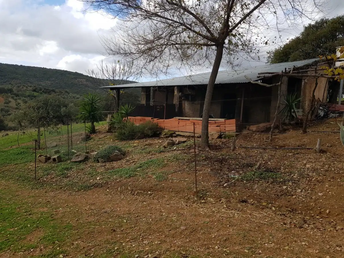 Außenansicht von Country house zum Verkauf in Villanueva del Rey mit Privatgarten und Abstellraum