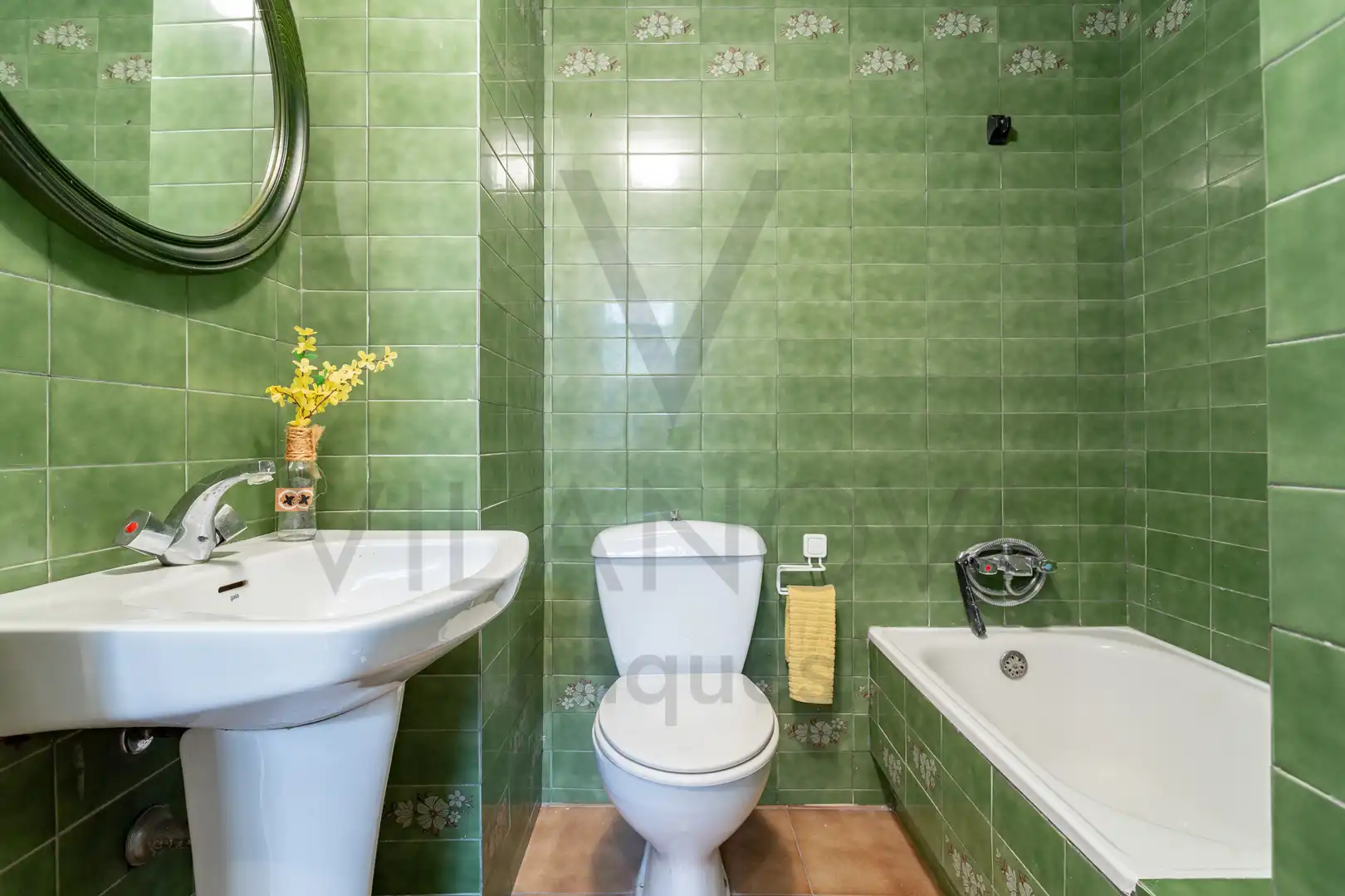 Baño de Piso en venta en Reus con Calefacción, Terraza y Balcón