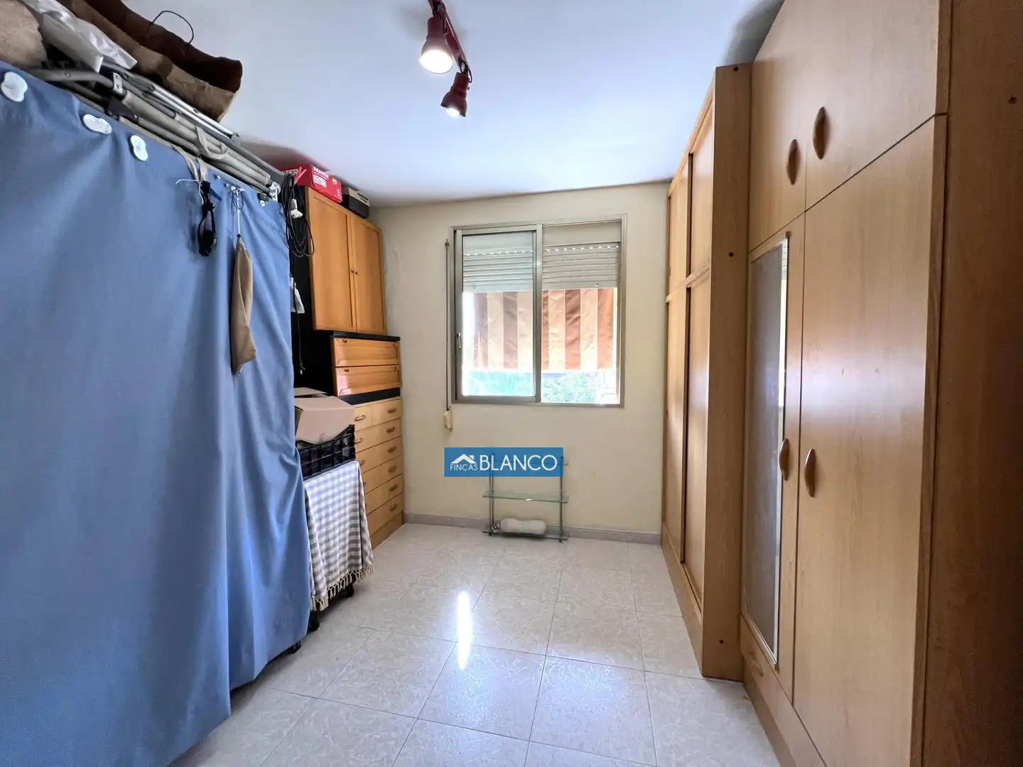 Dormitori de Pis en venda en Cornellà de Llobregat amb Aire condicionat, Calefacció i Balcó