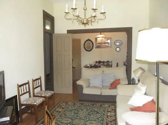 Casa adosada en venta en Praza de Bugallal, Ponteareas