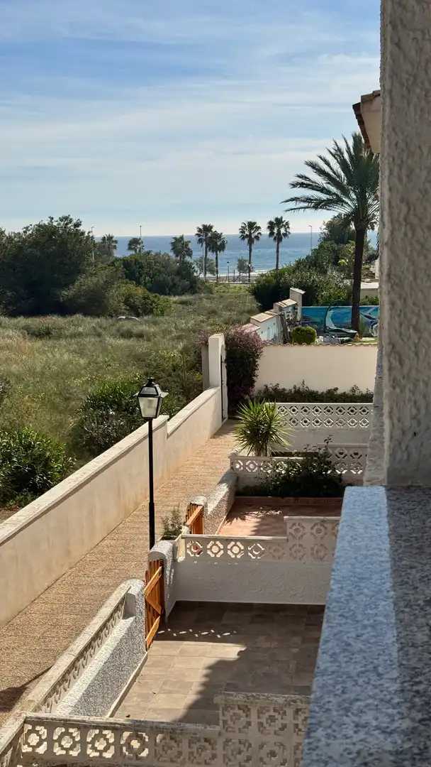 Jardí de Casa adosada en venda en Orihuela amb Moblat
