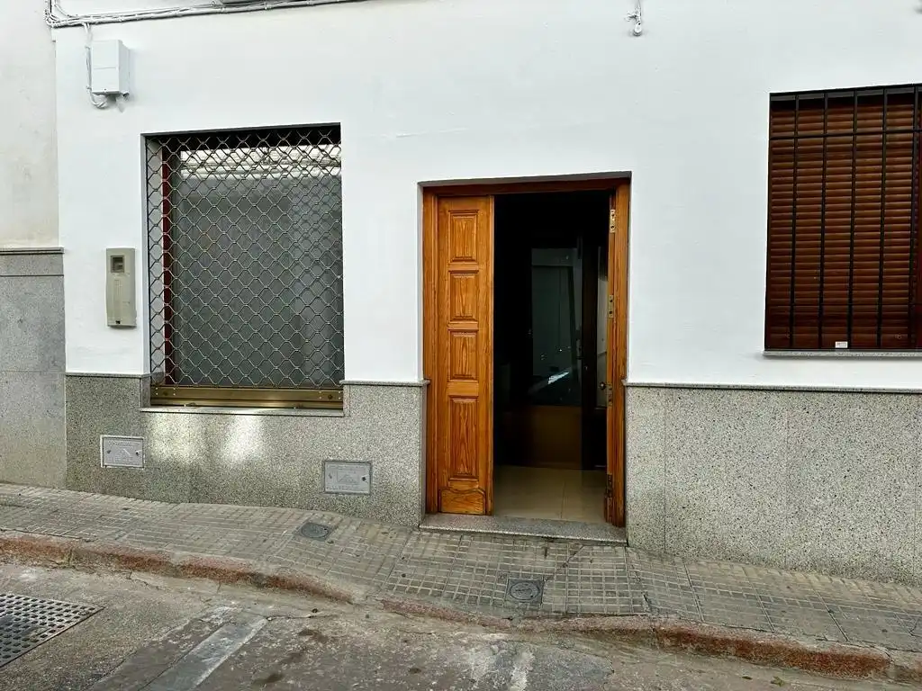 Local comercial en alquiler en Fuente Obejuna, imagen 4
