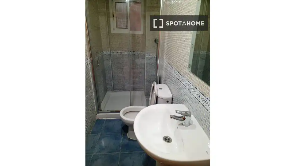 Room in Zaragoza, Zaragoza