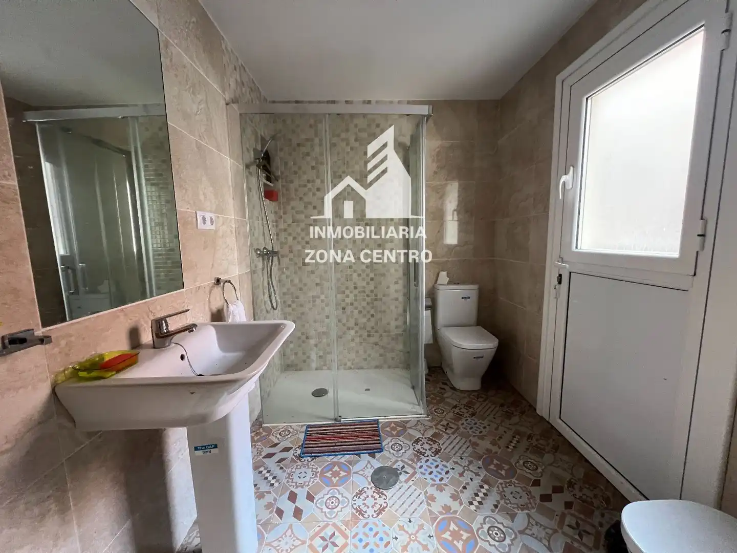 Baño de Casa adosada en venta en Sahagún con Calefacción y Amueblado