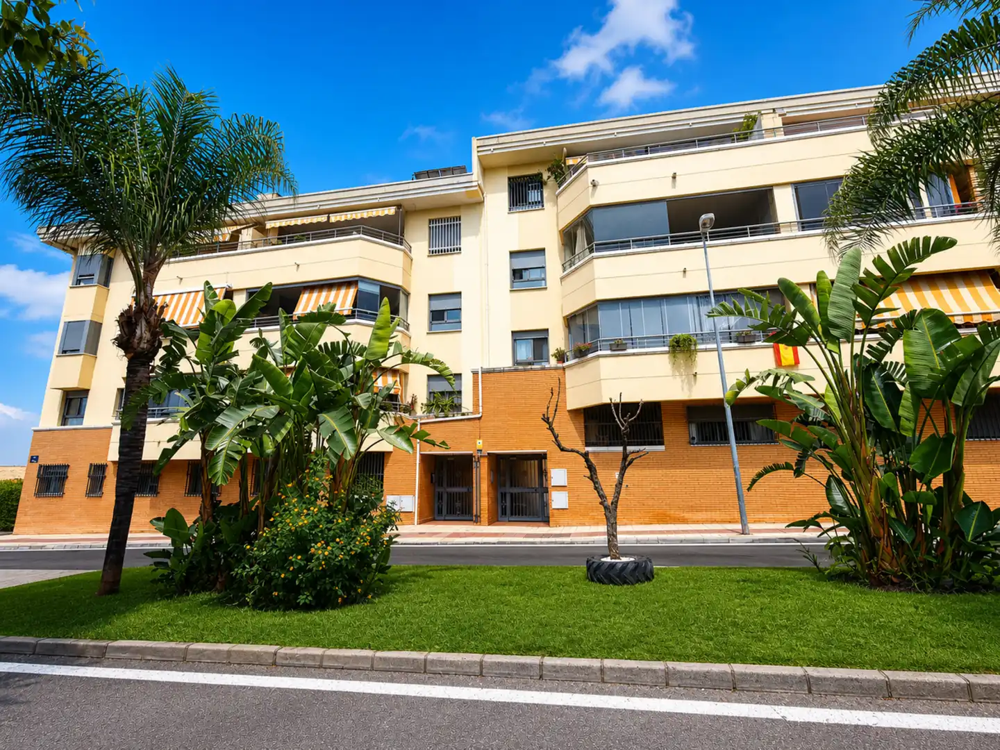 Exterior view of Apartments for sale in Marbella  with Air Conditioner, Terrace and Swimming Pool