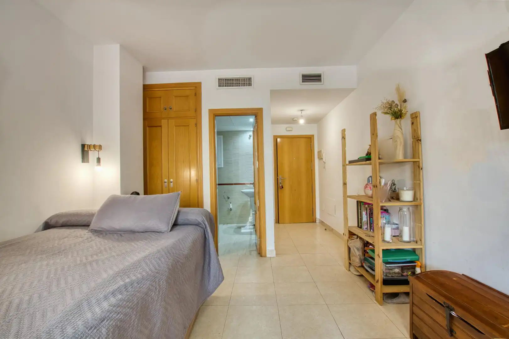 Habitación de Apartamento en venta en Rincón de la Victoria