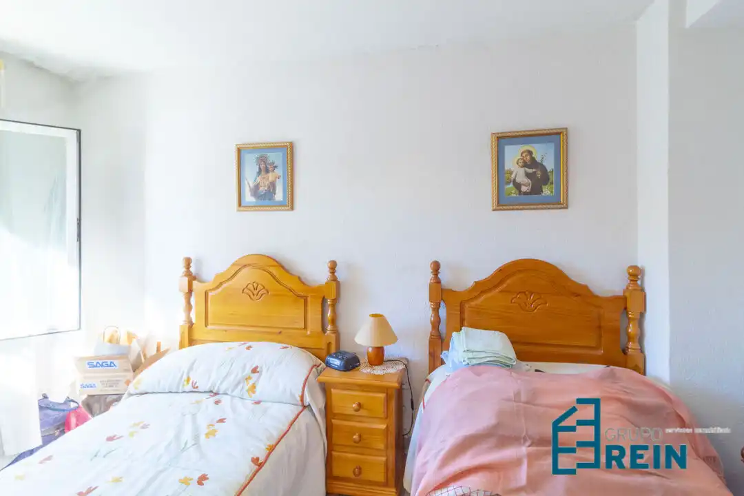 Bedroom of Houses for sale in Carranque