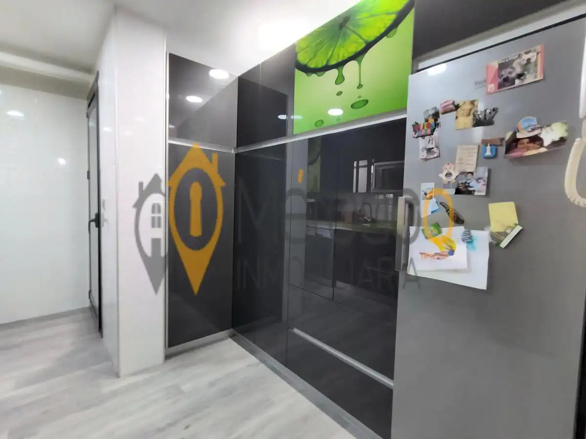 Piso en venta en Sevilla con Aire acondicionado, Calefacción y Jardín privado