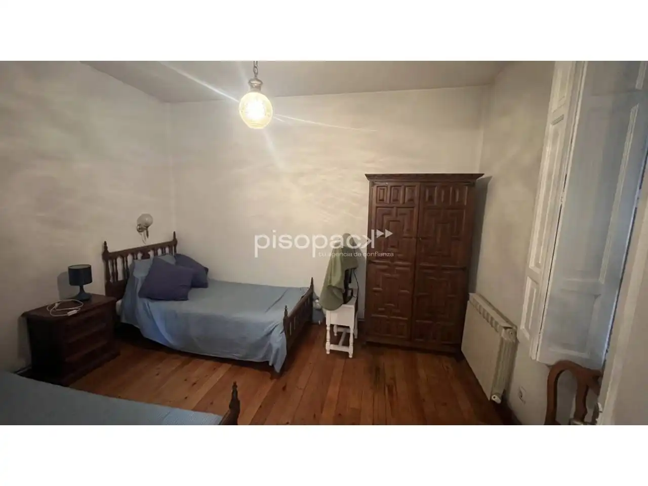 Wohnung zum Verkauf in  Pamplona / Iruña mit Heizung, Parkett und Balkon