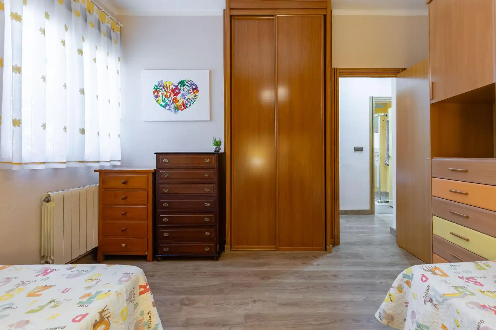 Habitación de Casa o chalet en venta en Montserrat con Aire acondicionado, Jardín privado y Terraza