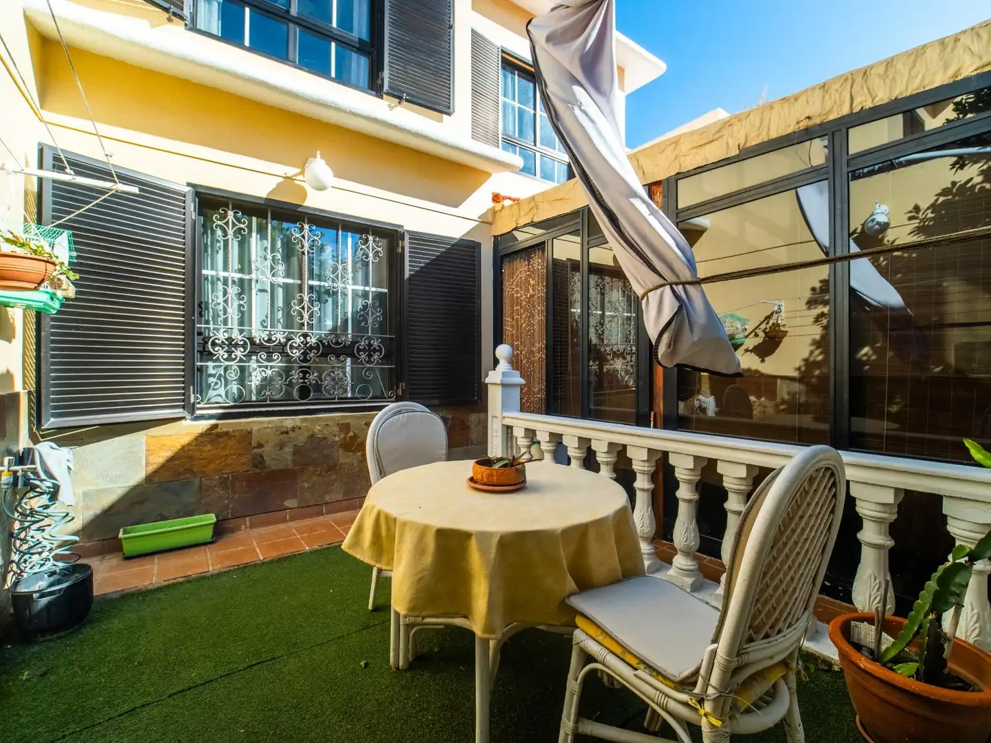 Terrassa de Casa adosada en venda en Candelaria amb Aire condicionat, Jardí privat i Piscina comunitària