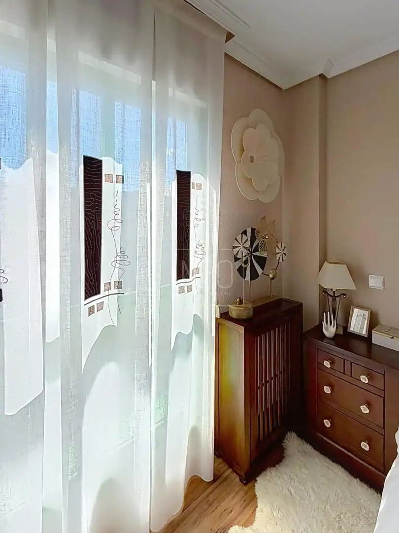 Bedroom of Flat for sale in Pinto  with Air Conditioner, Heating and Terrace