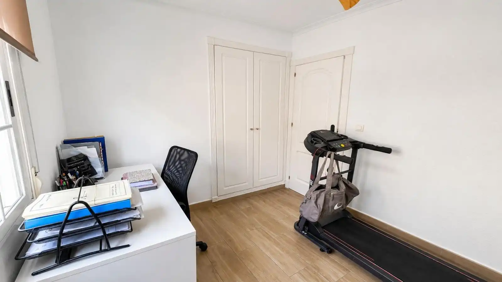 Habitación de Casa o chalet en venta en Torrevieja con Aire acondicionado, Calefacción y Parquet