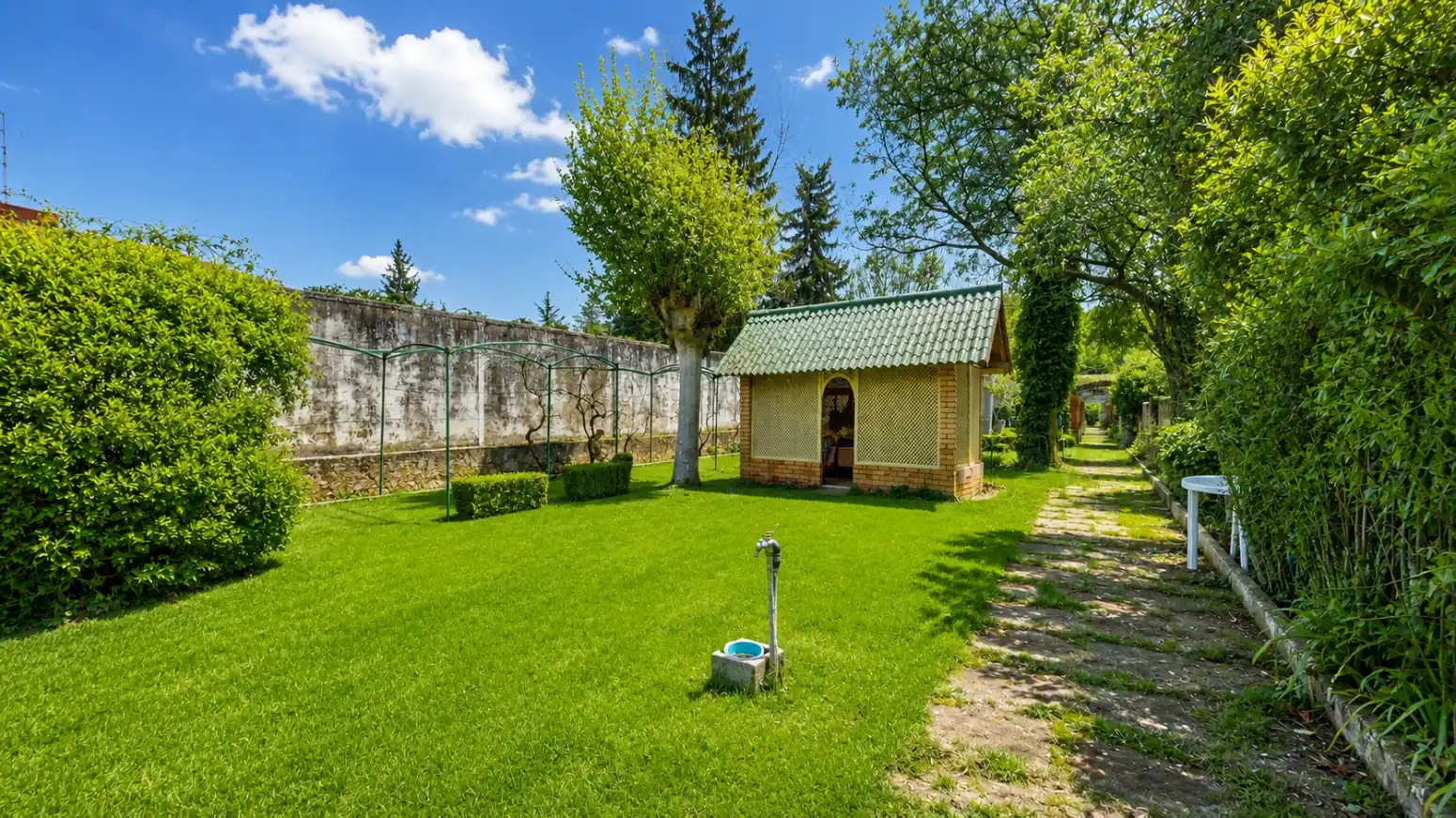 Jardí de Casa o xalet en venda en Tafalla amb Calefacció, Jardí privat i Parquet