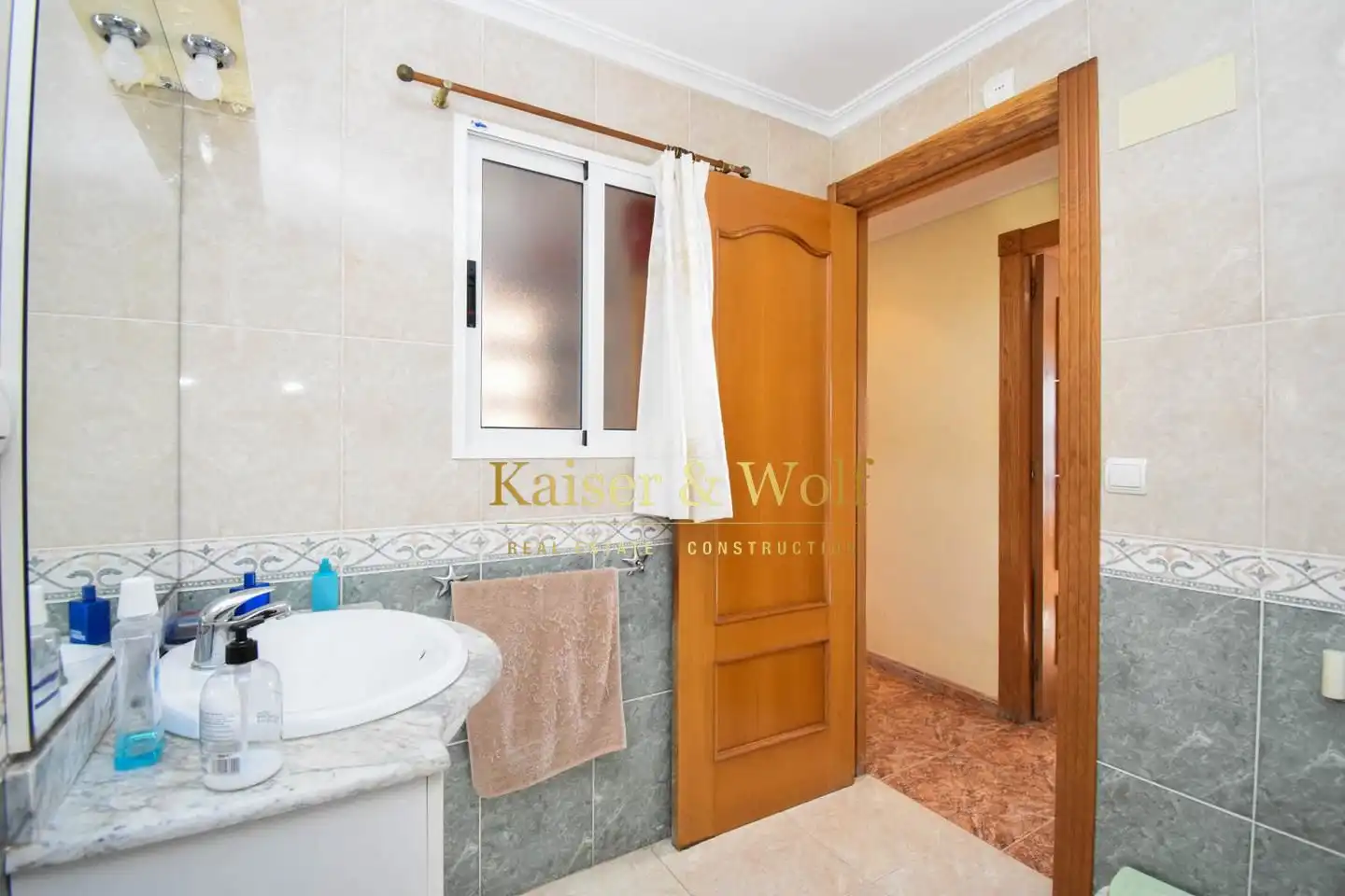 Baño de Piso en venta en Santa Pola con Aire acondicionado, Terraza y Amueblado