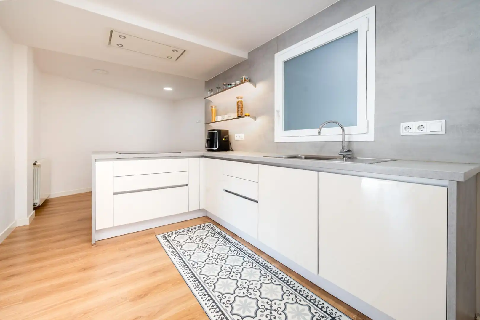 Kitchen of Flat for sale in  Palma de Mallorca  with Air Conditioner, Heating and Parquet flooring