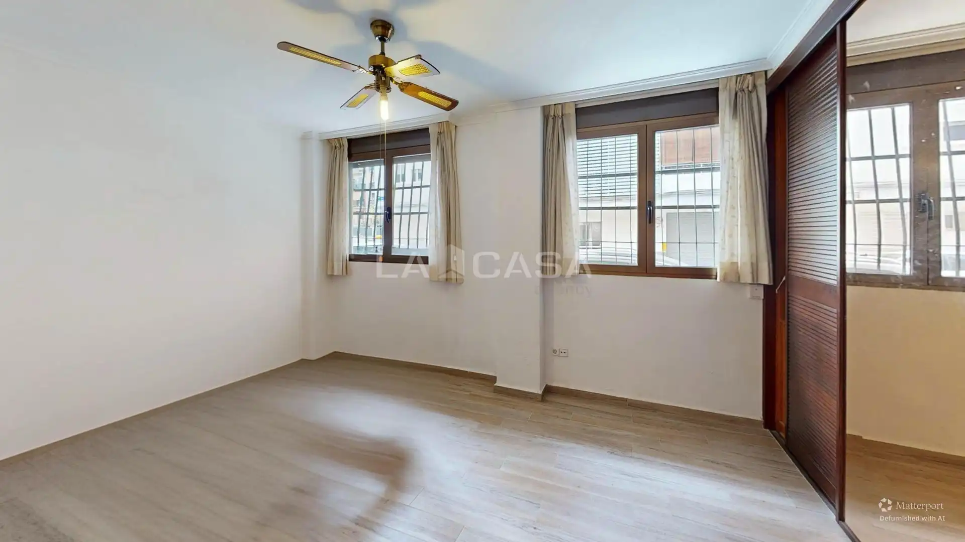 Piso en venta en Valencia con Terraza