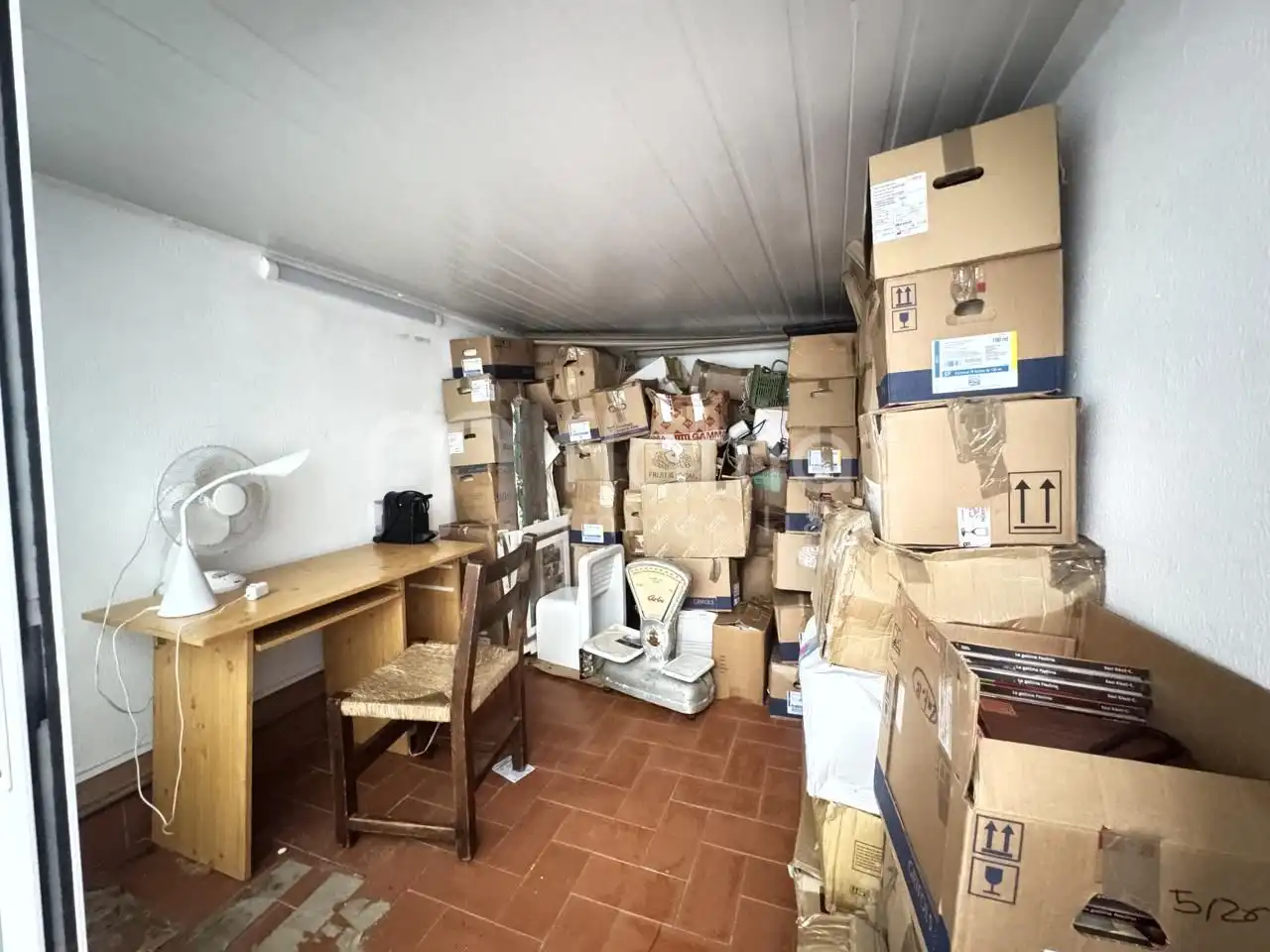 Piso en venta en Girona con Terraza