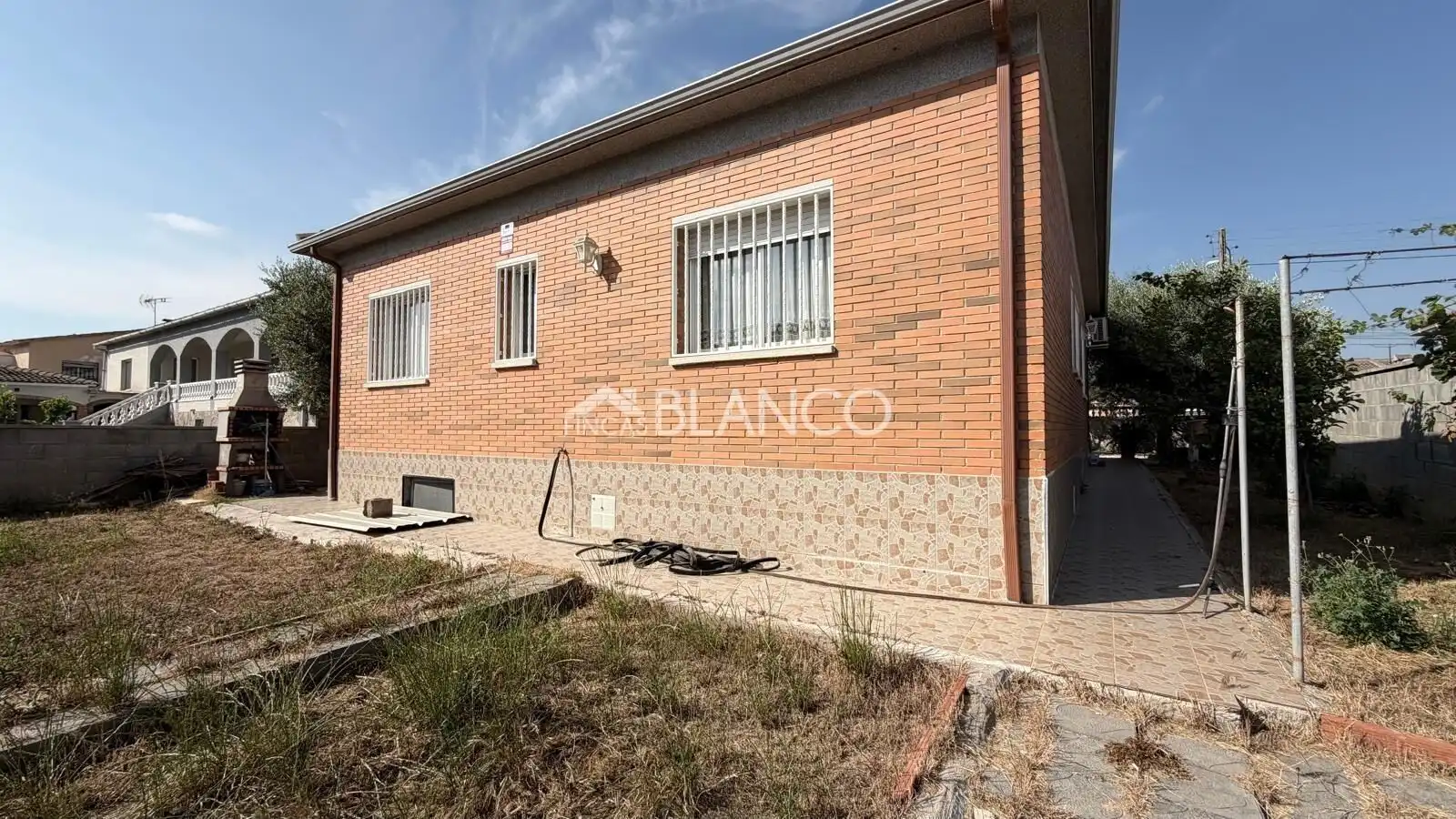 Exterior view of Houses for sale in Piera  with Air Conditioner and Heating