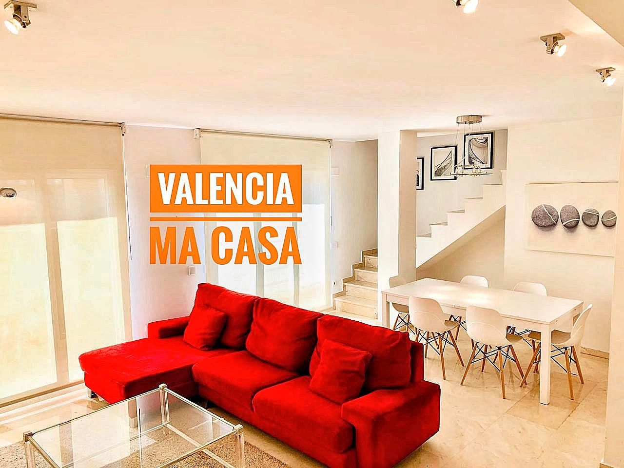 Sala d'estar de Àtic de lloguer en  Valencia Capital amb Aire condicionat, Calefacció i Terrassa