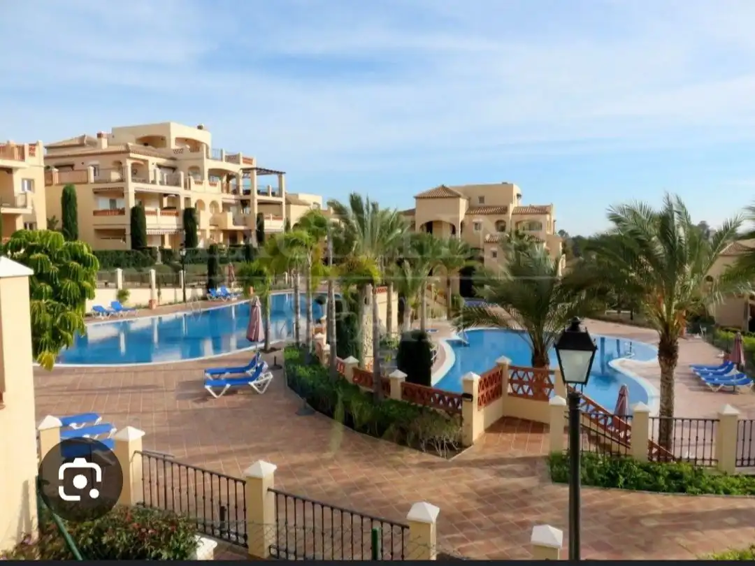 Wohnung mit Pool zur Miete in Pico Alcazaba 6