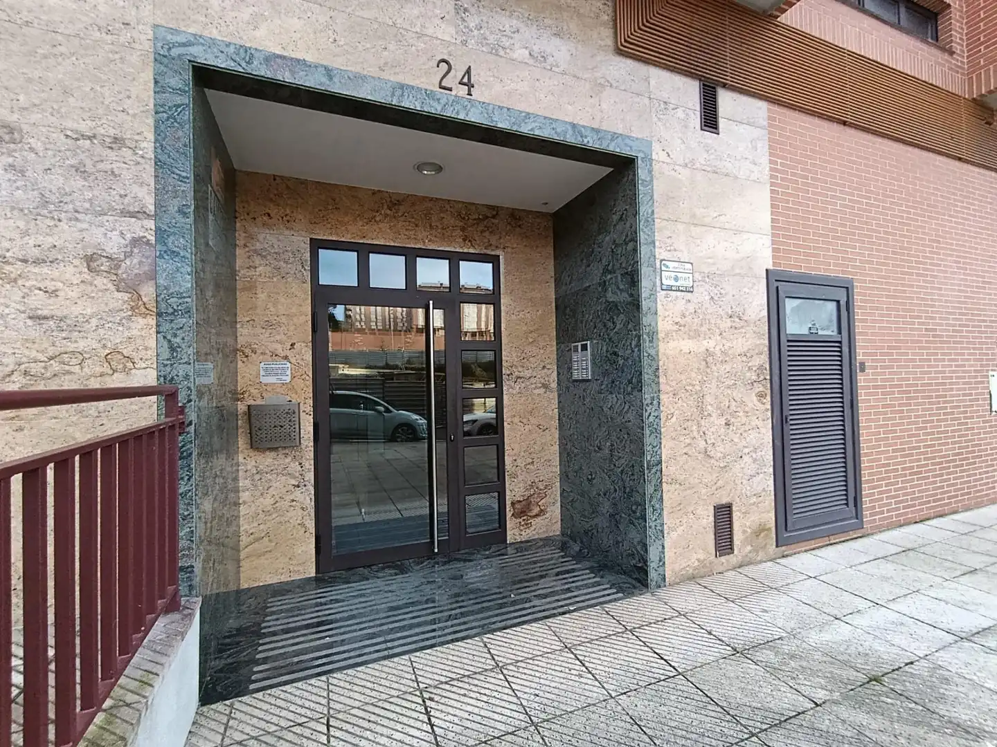 Apartament en venda en Avilés amb Calefacció, Traster i Balcó