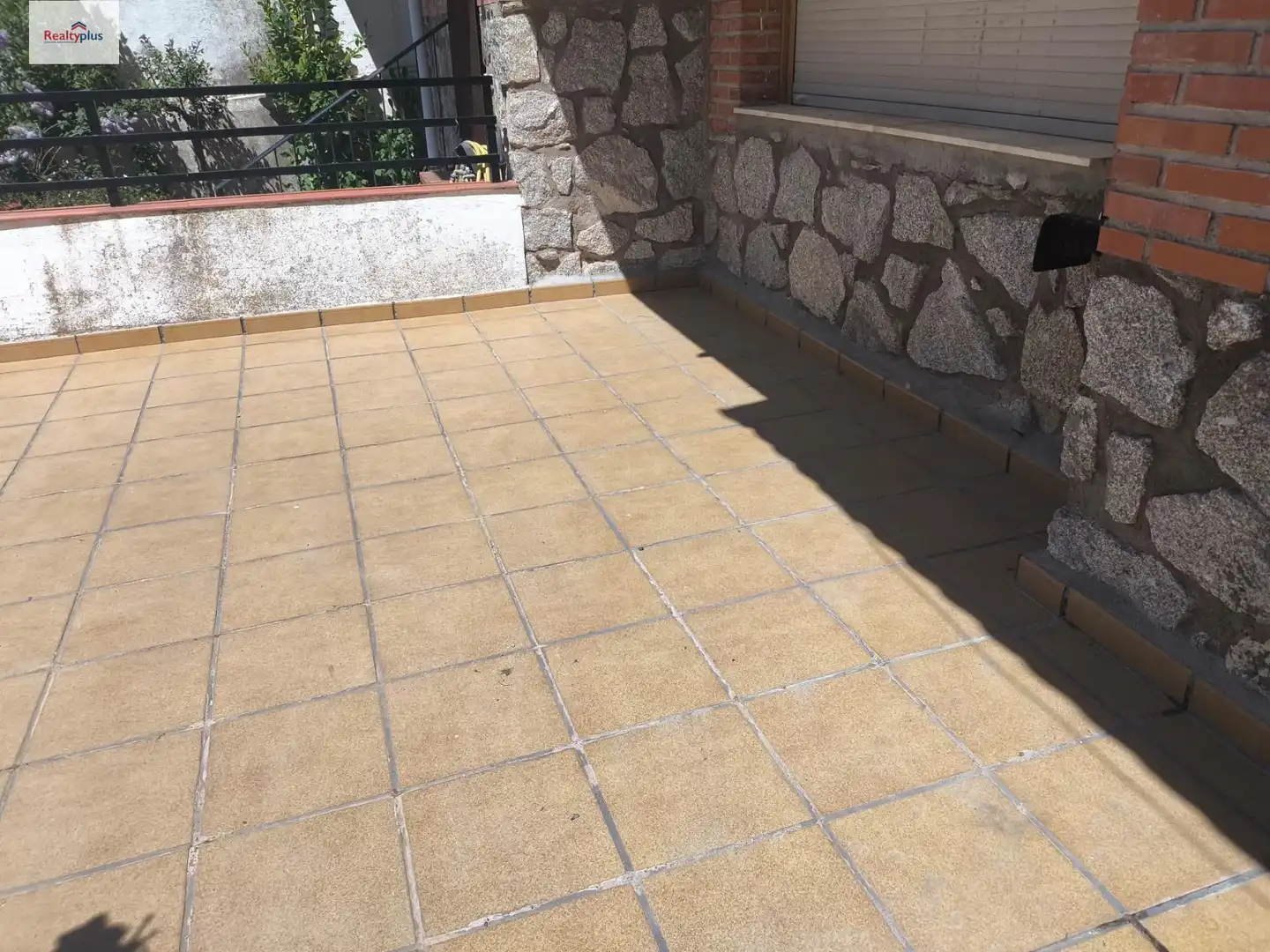 Terrasse von Einfamilien-Reihenhaus zum Verkauf in Cebreros