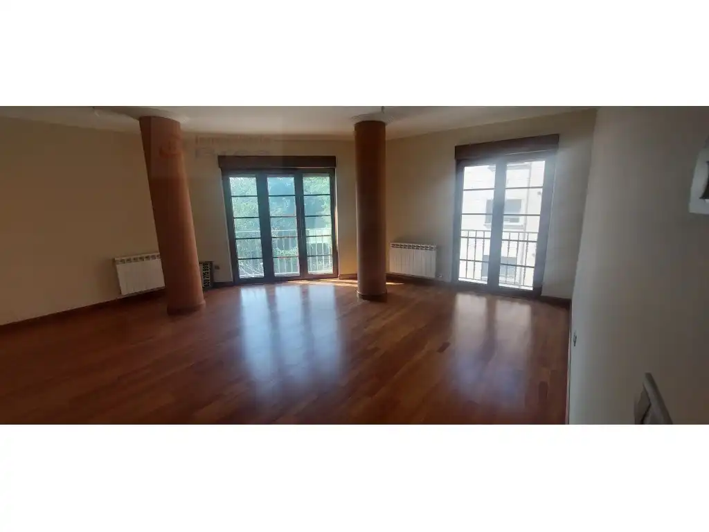 Habitación de Piso en venta en Silleda