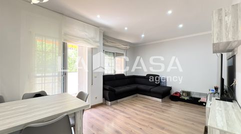 Foto 2 de Piso en venta en La Salut, Badalona