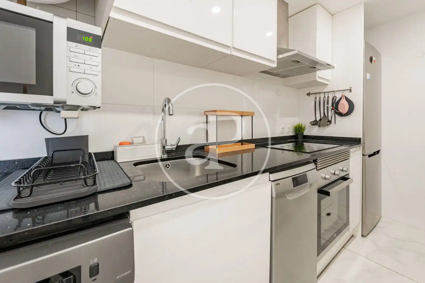Flat for rent in Corre. Alta de San Pablo, Universidad - Malasaña
